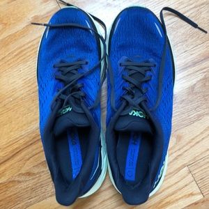 Hoka Clifton 8 Size 10.5D
